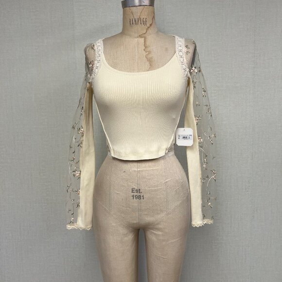 NWT Altar'd State $58 Sheer Sleeve Embroidered Cropped Top Small - Picture 1 of 8
